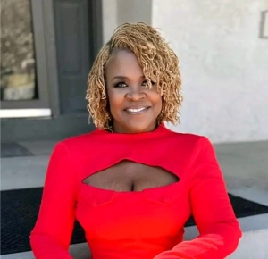 Linc Edochie told me his ex-wife cheated on him, smokes weed - Yinka Theisen [VIDEO]