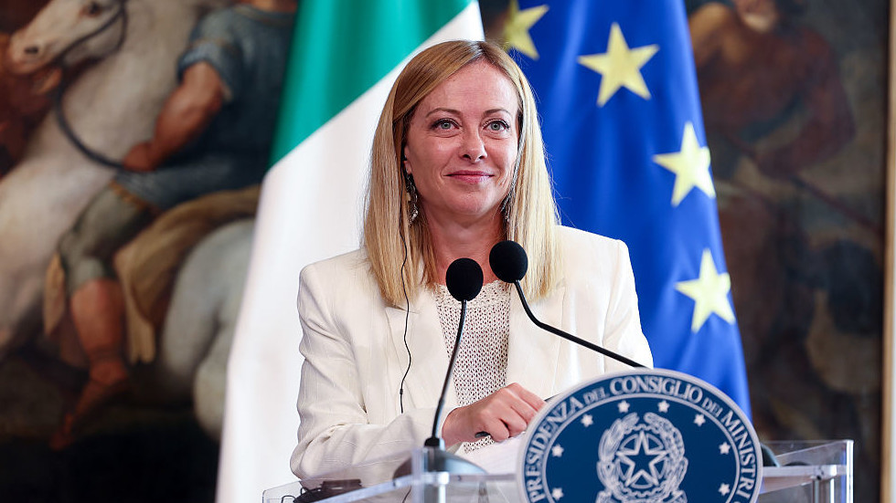 EU-US tariff deal a ‘positive’ development – Italy’s Meloni — RT World News