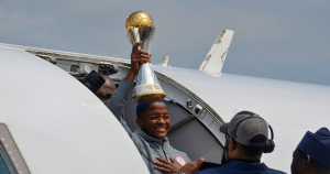 Nigeria’s women’s football team receives hero’s welcome after winning continental title