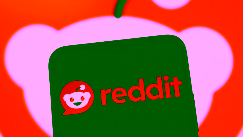 Reddit is introducing age verification for UK users