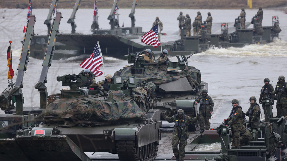 US could slash troop presence in Europe – Politico — RT World News
