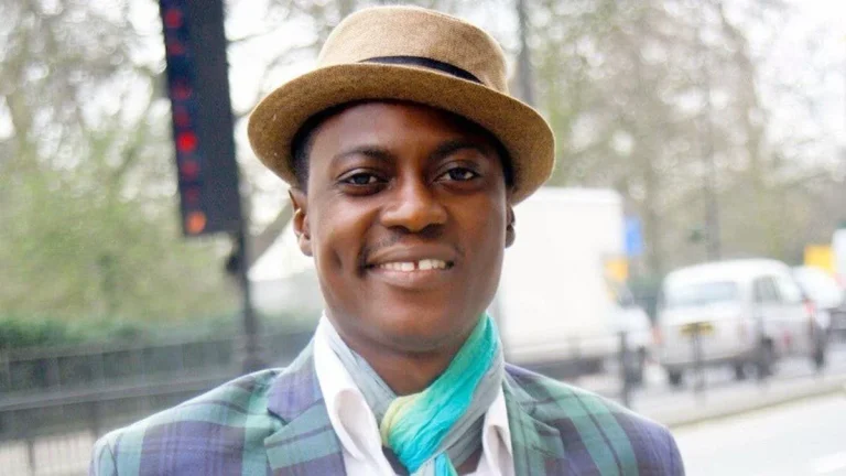 Davido pays homage to late singer, Sound Sultan
