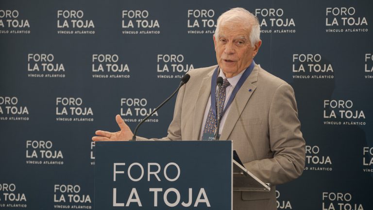 EU’s $750bn energy pledge to US ‘not feasible’ – Borrell — RT World News