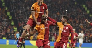 Galatasaray smashes transfer record with €75m Osimhen signing