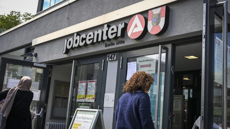 Germany reveals most popular names among welfare recipients — RT World News