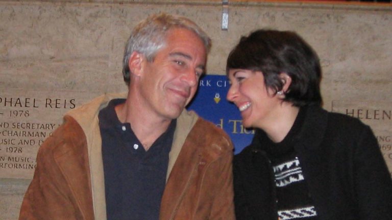 Epstein’s accomplice moved to minimum security prison camp — RT World News