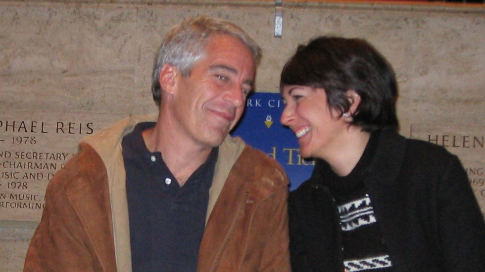 Ghislaine Maxwell Transfer Sparks Trump Pardon Talk, Victim Fury Epstein’s accomplice moved to minimum security prison camp — RT World News
