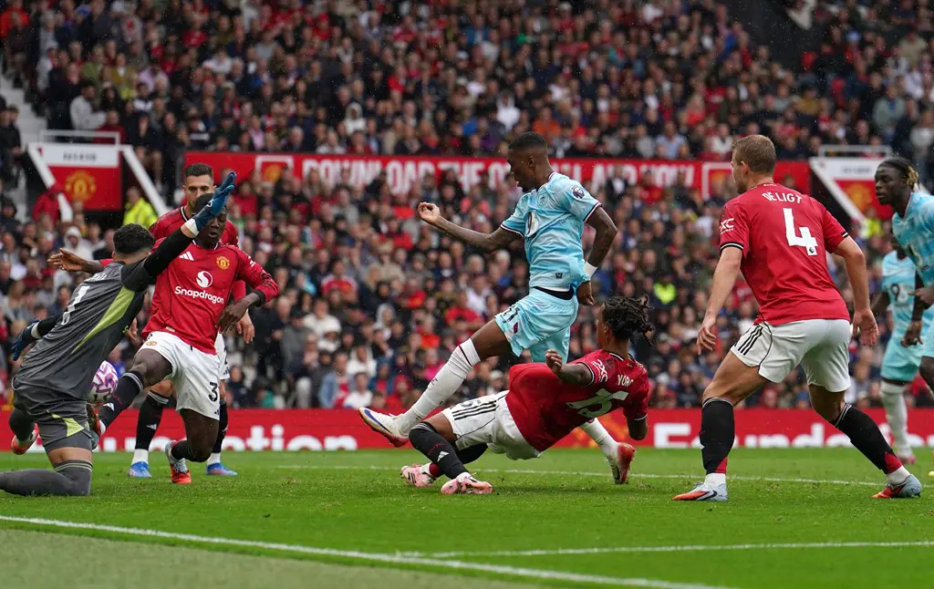 Premier League releases statement on Man Utd's late penalty against Burnley