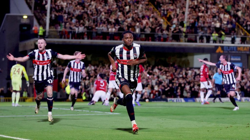 Carabao Cup: Grimsby Town eliminate Man Utd from competition