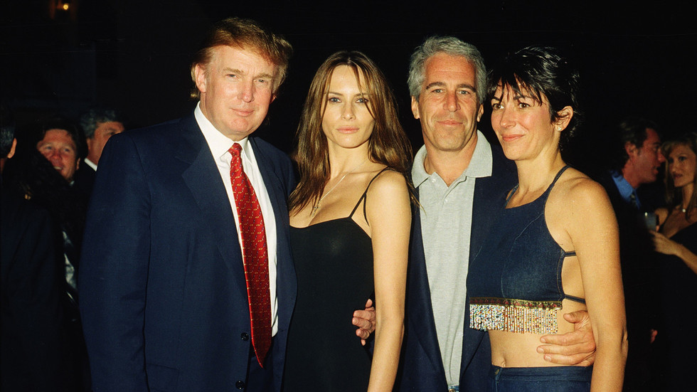 Melania Trump threatens to sue Hunter Biden for $1bn — RT World News