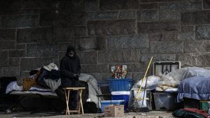 Trump wants to evict homeless from Washington — RT World News