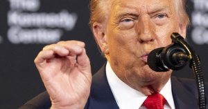 Trump warns of "severe consequences" if Russia doesn't stop war in Ukraine