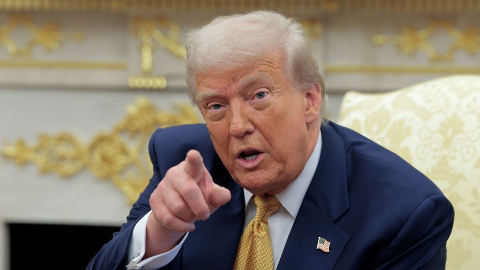 Trump calls for criminal prosecution of Soros — RT World News