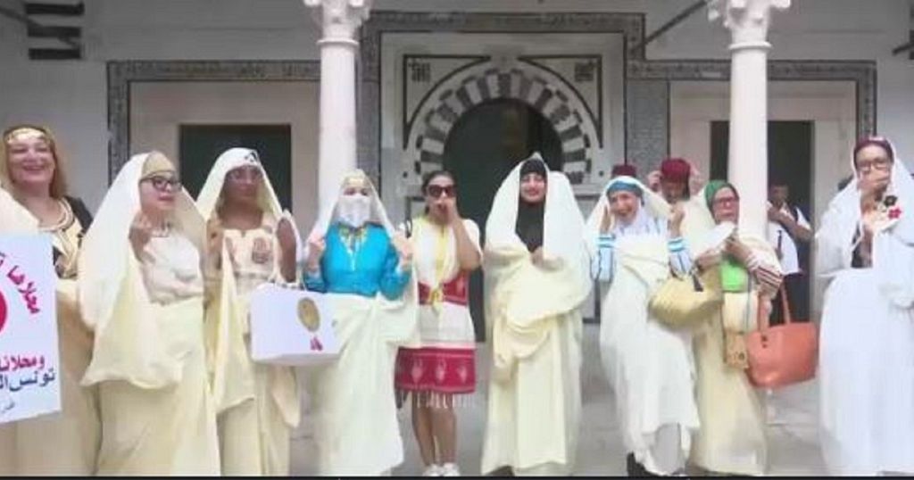 Tunisia's Women’s Day parade celebrates the traditional sefsari tunic