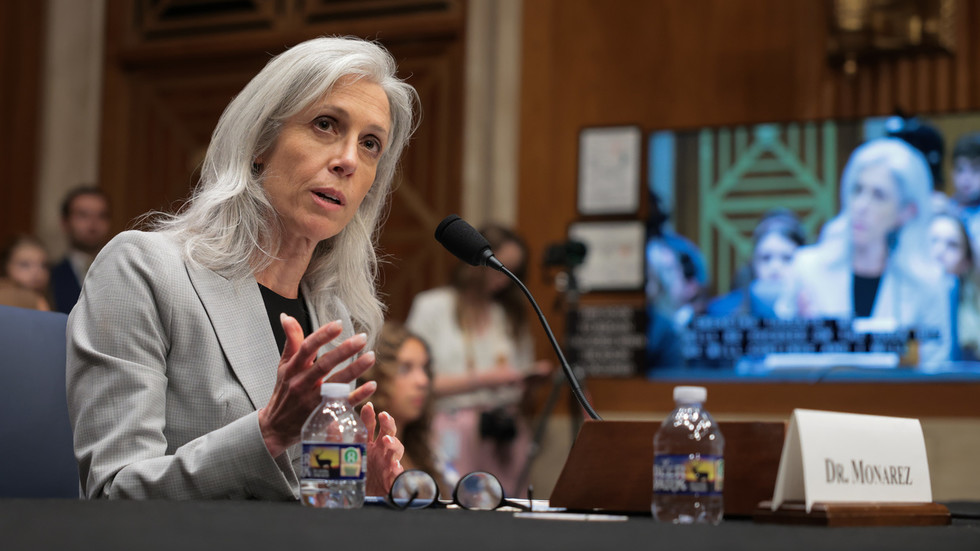US disease control chief fired in clash over Covid vaccines — RT World News