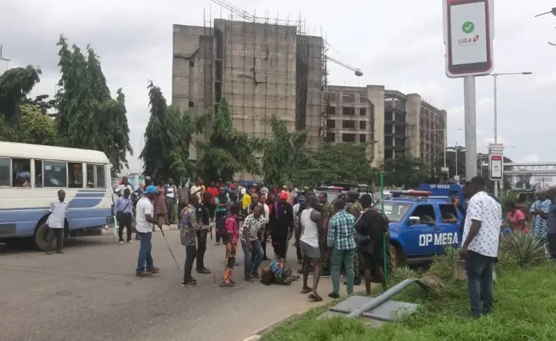 Visually-impaired persons block Lagos airport roads — Daily Nigerian
