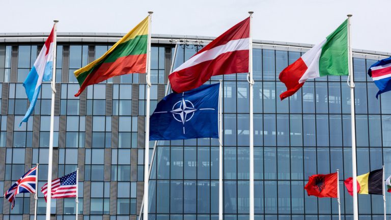 European NATO states to continue arming Ukraine — RT World News
