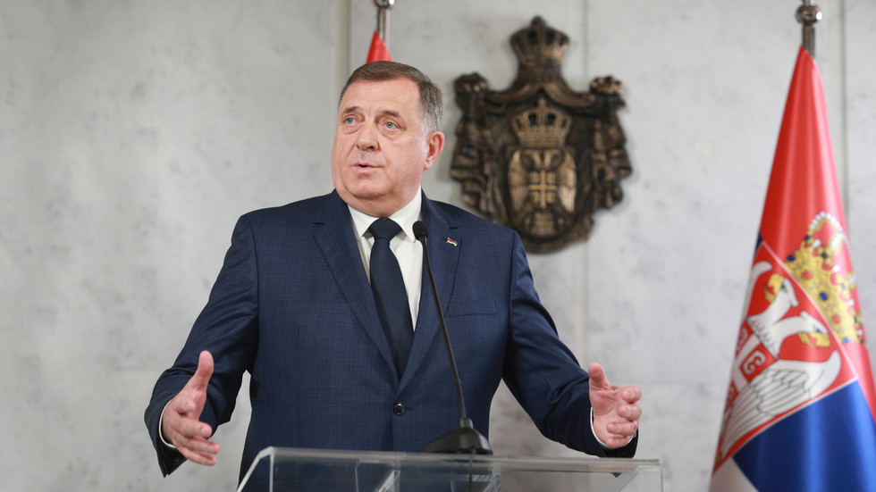 Balkan state moves to oust local Serb leader from power – media — RT World News