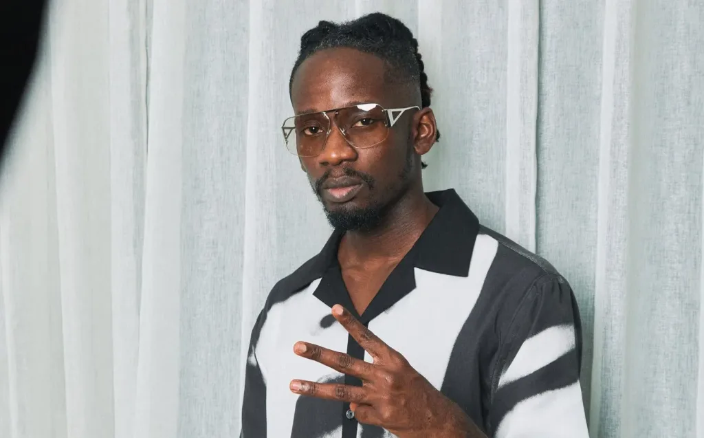 Marry good wife if you want to be successful - Mr Eazi advises young men