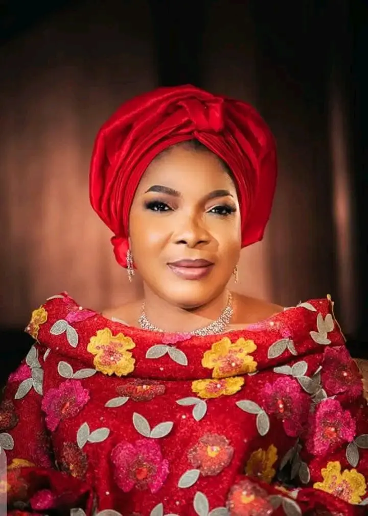 Gov Otti's wife charges Abia teachers to discover pupils' potentials