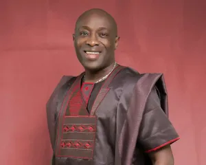 Singer Adewale Ayuba breaks silence over alleged divorce, paternity dispute with wife