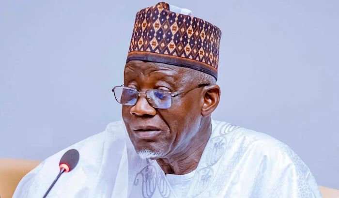 FG gives update on Dangote Refinery, PENGASSAN closed-door meeting