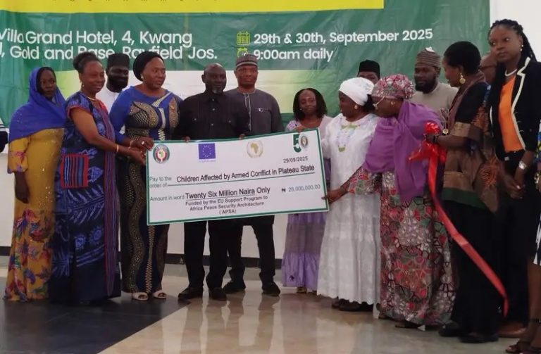 ECOWAS donates N26m, items worth N56m to IDPs in Plateau — Daily Nigerian