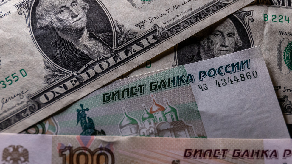 EU could target ‘Russian SWIFT’ – Euractiv — RT Business News