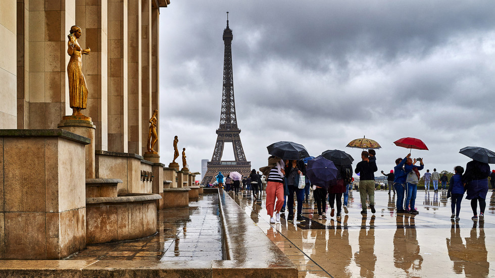 France Downgraded to A+ Amid Rising Debt and Political Instability Fitch hits France with record-low credit score — RT Business News