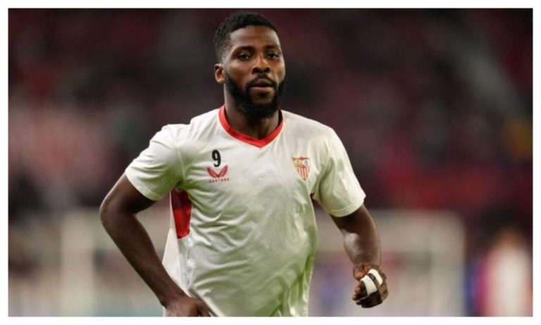 Transfer: Three clubs battle to sign Iheanacho after contract is terminated
