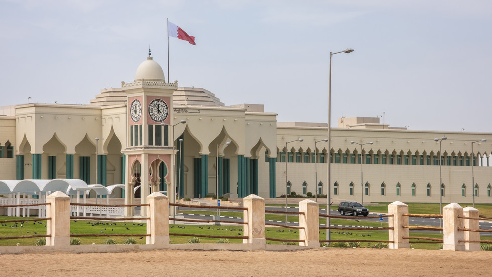 Israel strike on Qatar sparks outrage Qatar slams ‘reckless’ Netanyahu 9/11 comparison — RT World News