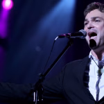 Pro-Palestine activists target Israeli singer in Poland (VIDEO) — RT World News