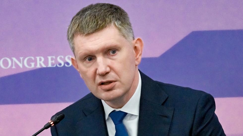 Russian economy cooling ‘faster than expected’ – ministry — RT Business News