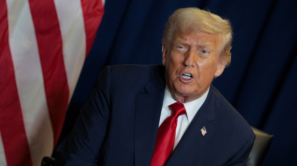 Trump condemns ‘targeted attack on Christians’ — RT World News