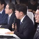 300 South Korean workers detained in US immigration raid to be returned home