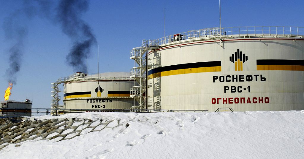 US President Trump urges all NATO countries to stop buying oil from Russia