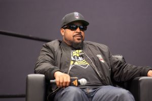 War Of The Worlds 2025 Film Bombs With 0 Rotten 300x200