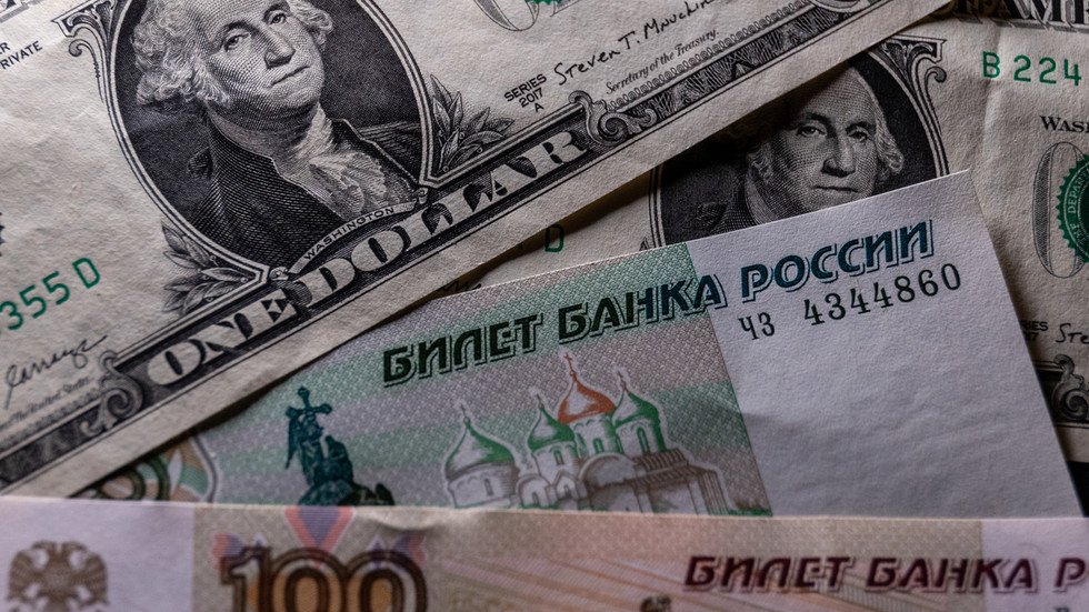 EU could target ‘Russian SWIFT’ – Euractiv — RT Business News