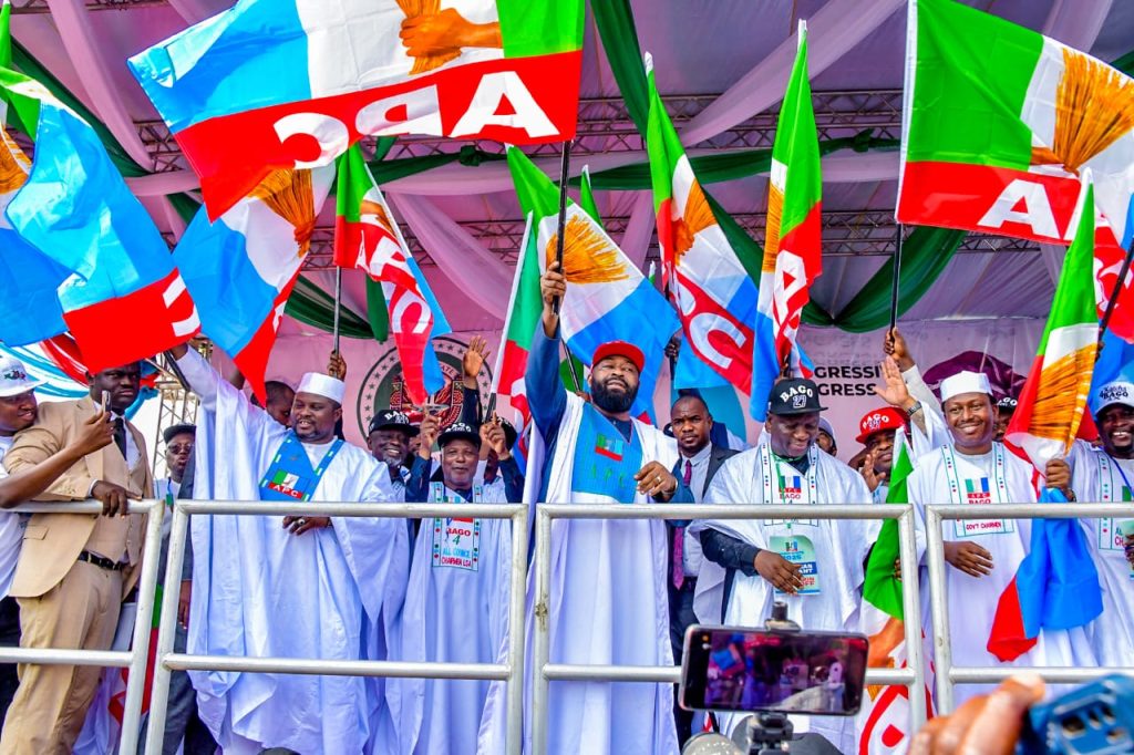 APC Launches Niger State Local Council Election Campaign November 1 LG elections: Niger Gov Bago flags off APC campaign