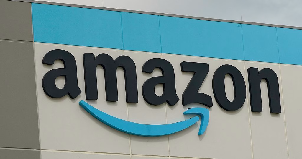 Amazon cloud computing outage disrupts Snapchat, Airbnb and online services worldwide