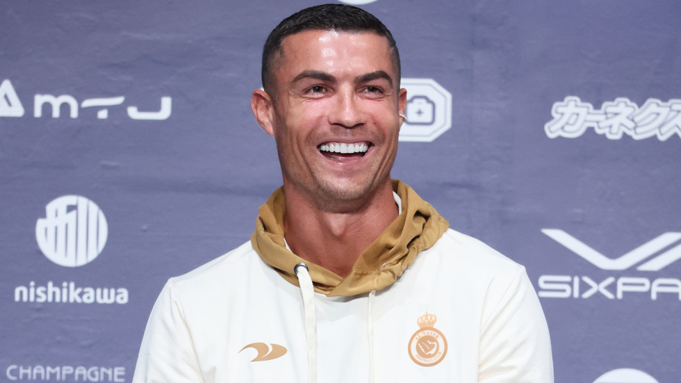 Cristiano Ronaldo becomes football’s first billionaire – Bloomberg — RT World News
