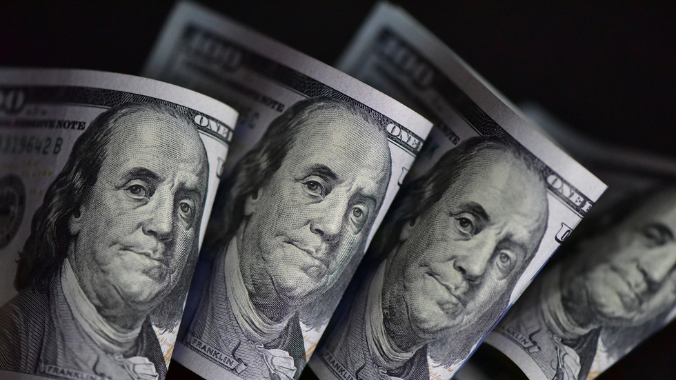 US dollar hits 30-year low in global foreign reserves – IMF — RT Business News