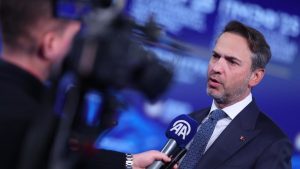 NATO Trump Urges Members To Scrap Russian Energy Purchases 300x169