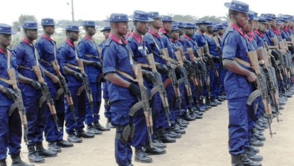 'We'll not condone vandalism', NSCDC warns Nnamdi Kanu protesters in Abuja — Daily Nigerian