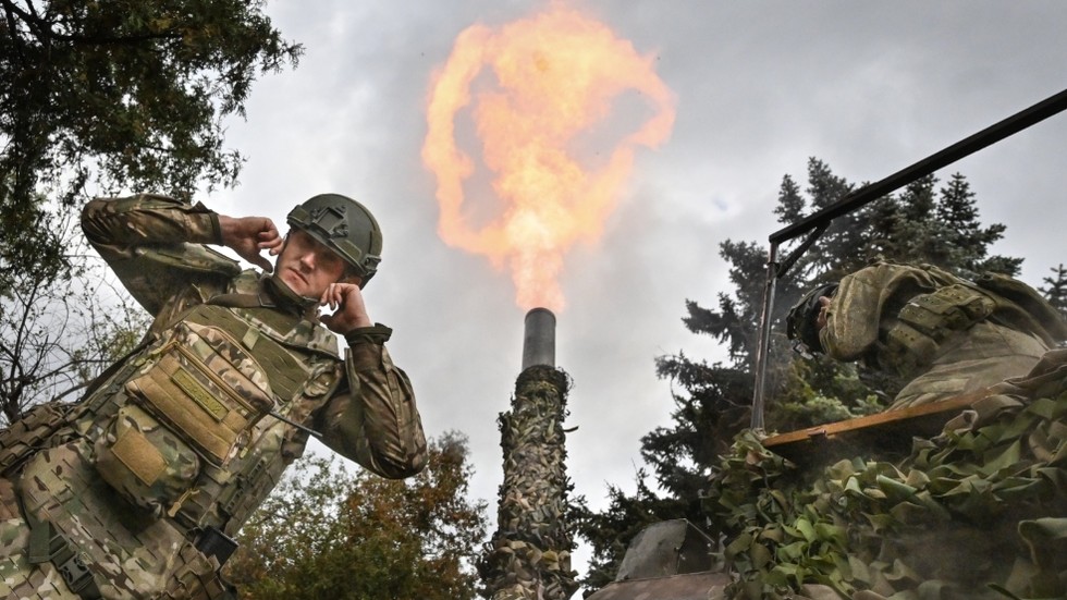 Polish PM explains why Russia has ‘advantage’ over Ukraine’s European backers — RT World News