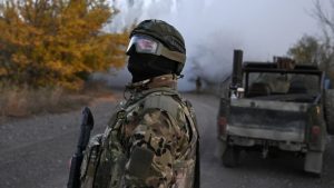 Trump Backs Russia In Ukraine Conflict Calls For Ceasefire Along 300x169