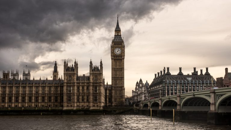 Economic cost of Brexit to UK revealed — RT World News