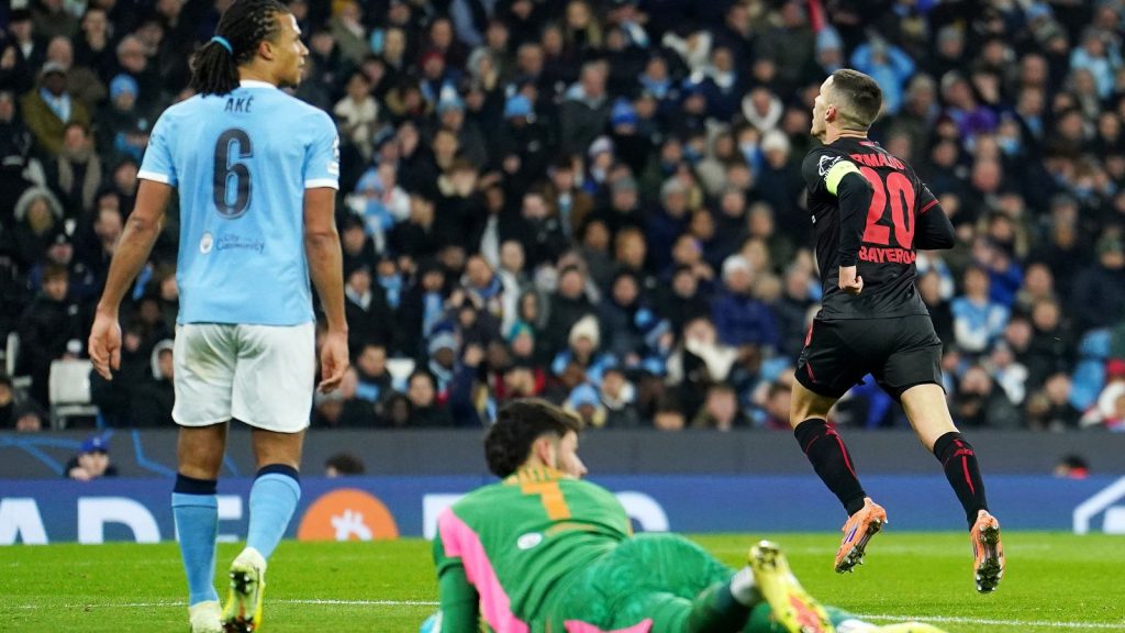 Champions League Roundup: Chelsea thrash Barcelona, Manchester City lose