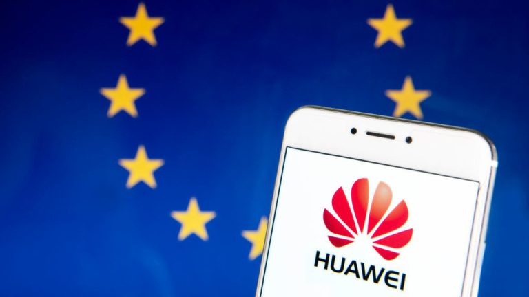 EU to ban Chinese communcations tech – Bloomberg — RT Business News