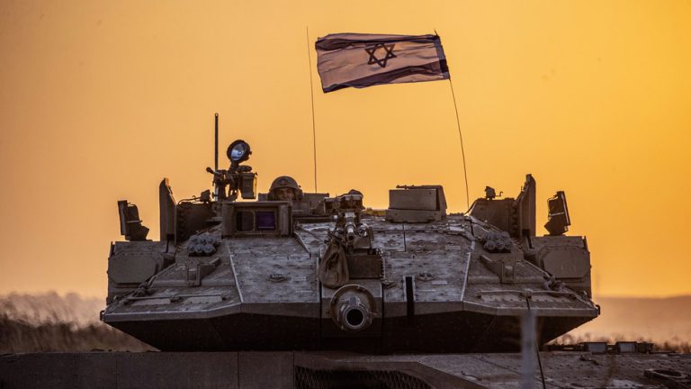 War with Hezbollah is back on the table — RT World News